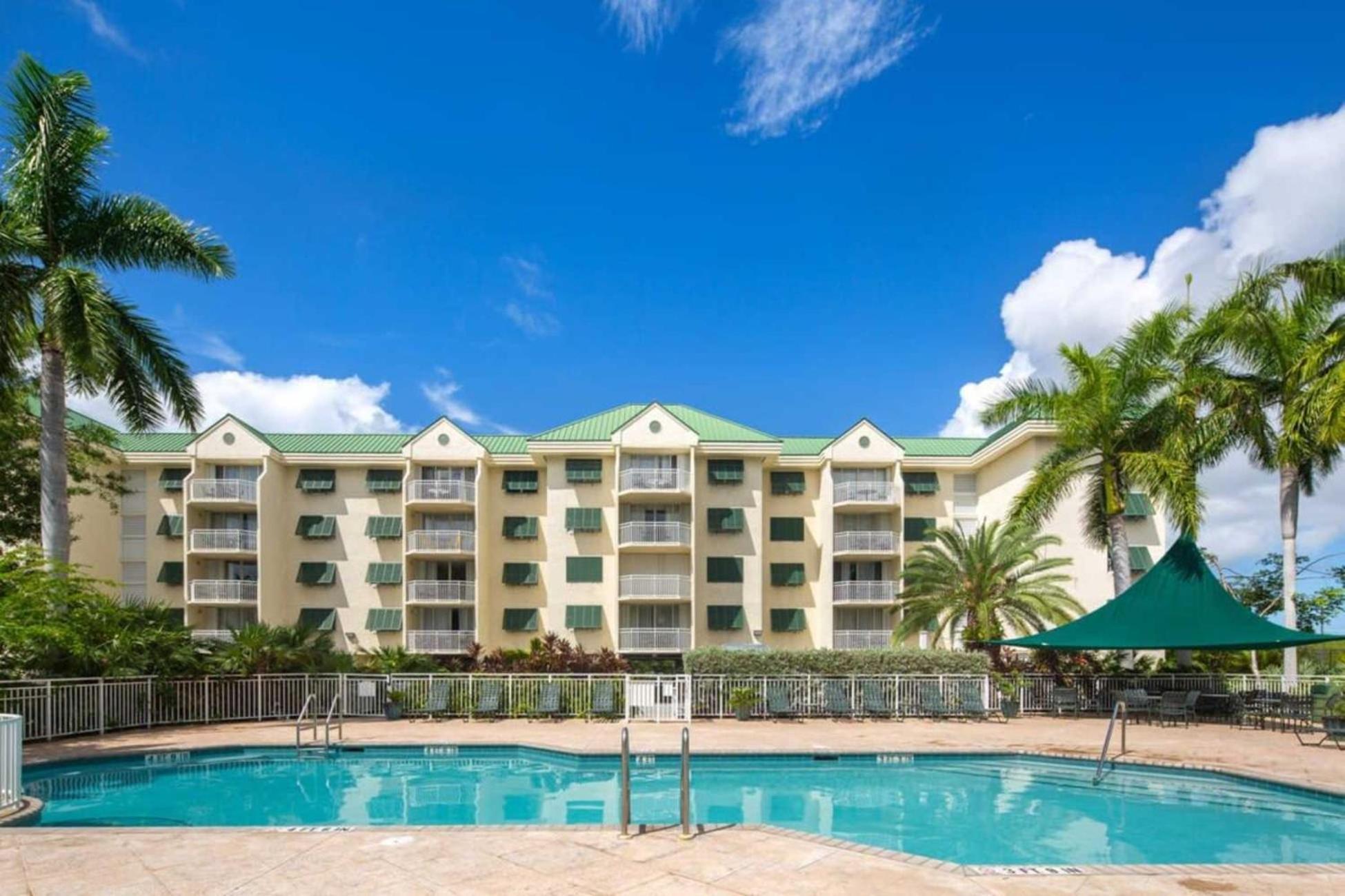 Tortuga Suite At Sunrise Suites Resort - Heated Pool, Hot Tub & Free Parking Key West Exteriér fotografie